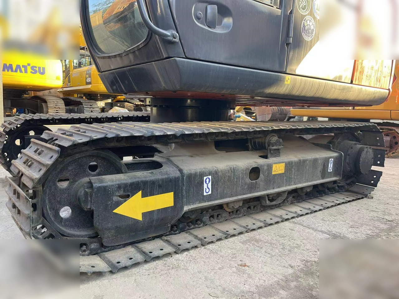 HITACHI ZX70 - Bager guseničar: slika 5 HITACHI ZX70 - Bager guseničar: slika 5