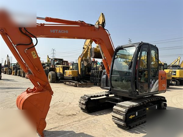 HITACHI ZX70 - Bager guseničar: slika 3 HITACHI ZX70 - Bager guseničar: slika 3