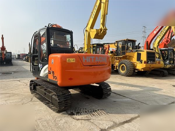 HITACHI ZX70 - Bager guseničar: slika 2 HITACHI ZX70 - Bager guseničar: slika 2