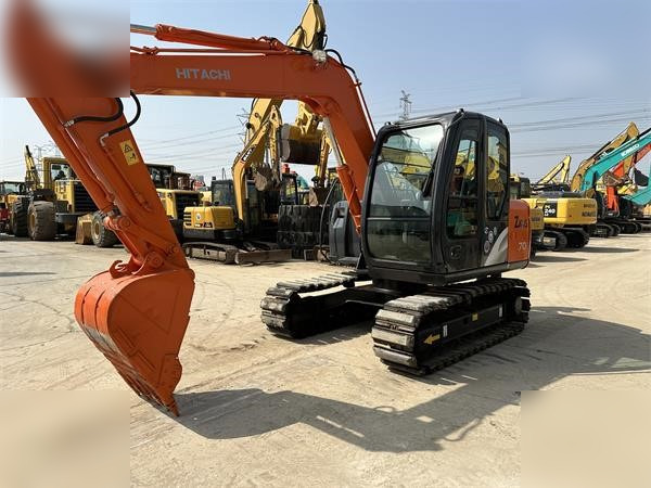 HITACHI ZX70 - Bager guseničar: slika 4 HITACHI ZX70 - Bager guseničar: slika 4
