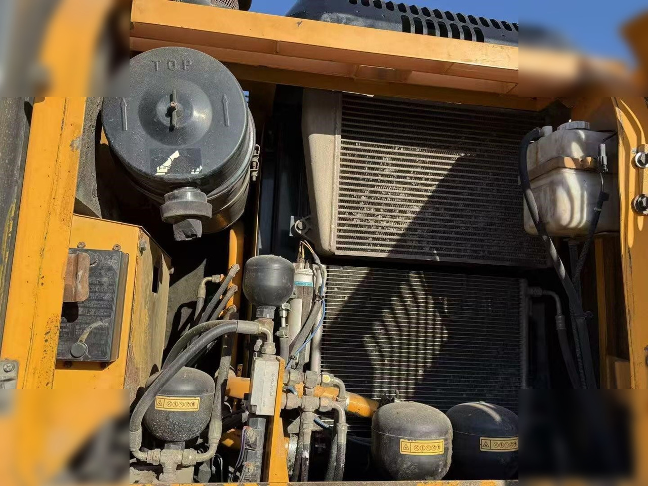 HYUNDAI ROBEX 150W-7A - Bager točkaš: slika 5 HYUNDAI ROBEX 150W-7A - Bager točkaš: slika 5