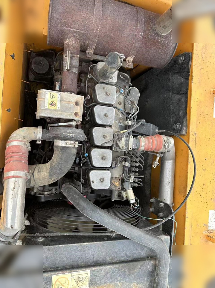 HYUNDAI ROBEX 210 LC-7 - Bager guseničar: slika 5 HYUNDAI ROBEX 210 LC-7 - Bager guseničar: slika 5