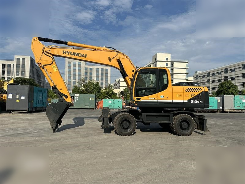 HYUNDAI ROBEX 210W-9 - Bager točkaš: slika 1 HYUNDAI ROBEX 210W-9 - Bager točkaš: slika 1