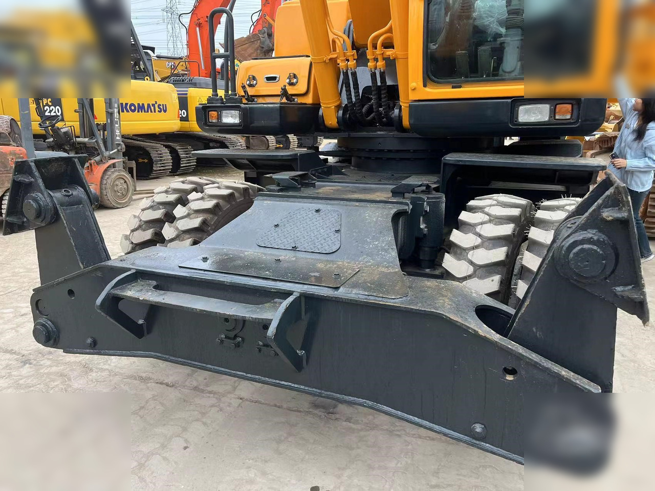 Bager točkaš HYUNDAI ROBEX 210W-9: slika 6