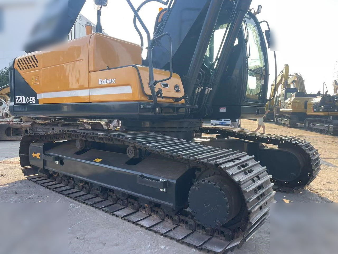 HYUNDAI ROBEX 220 LC-9S - Bager guseničar: slika 5 HYUNDAI ROBEX 220 LC-9S - Bager guseničar: slika 5