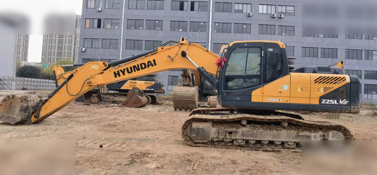 HYUNDAI ROBEX 225 LC-9T - Bager guseničar: slika 1 HYUNDAI ROBEX 225 LC-9T - Bager guseničar: slika 1