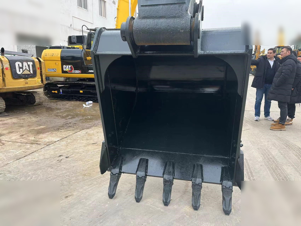 HYUNDAI ROBEX 305 LC-9T - Bager guseničar: slika 3 HYUNDAI ROBEX 305 LC-9T - Bager guseničar: slika 3