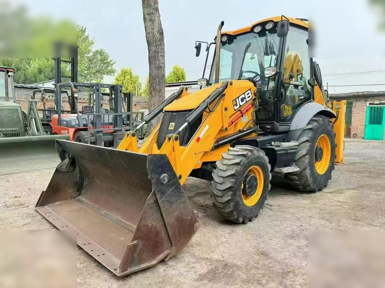 JCB 3CX - Bager utovarivač: slika 2 JCB 3CX - Bager utovarivač: slika 2