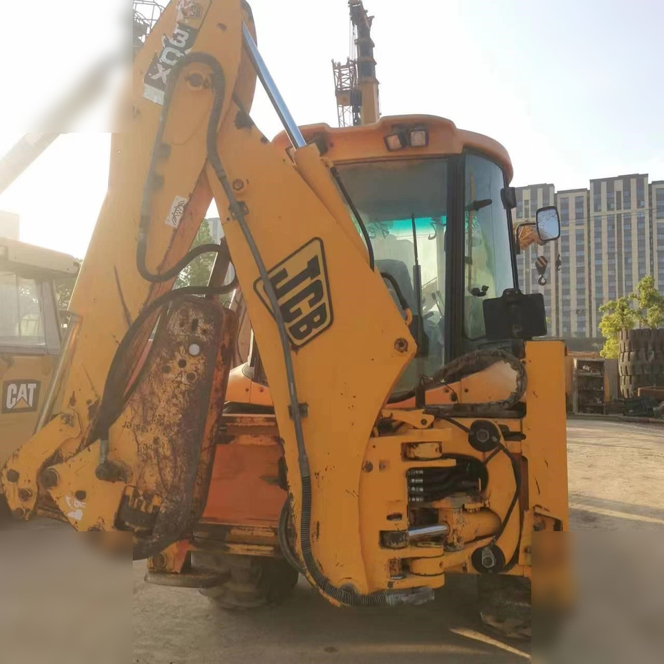 JCB 3CX - Bager utovarivač: slika 3 JCB 3CX - Bager utovarivač: slika 3