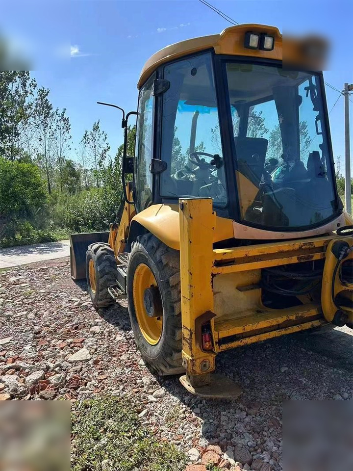 JCB 3CX - Bager utovarivač: slika 4 JCB 3CX - Bager utovarivač: slika 4