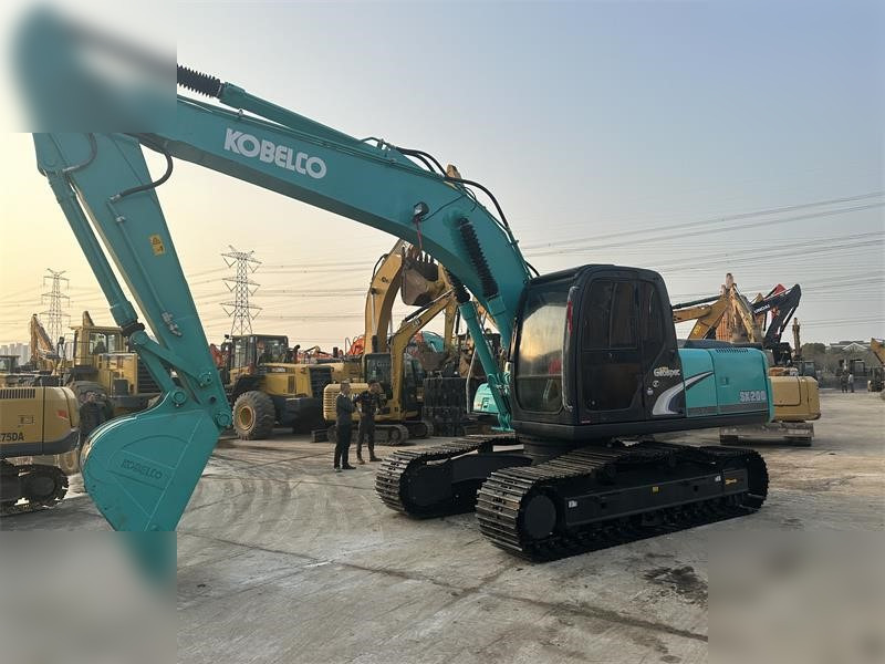KOBELCO SK200-6E - Bager guseničar: slika 2 KOBELCO SK200-6E - Bager guseničar: slika 2