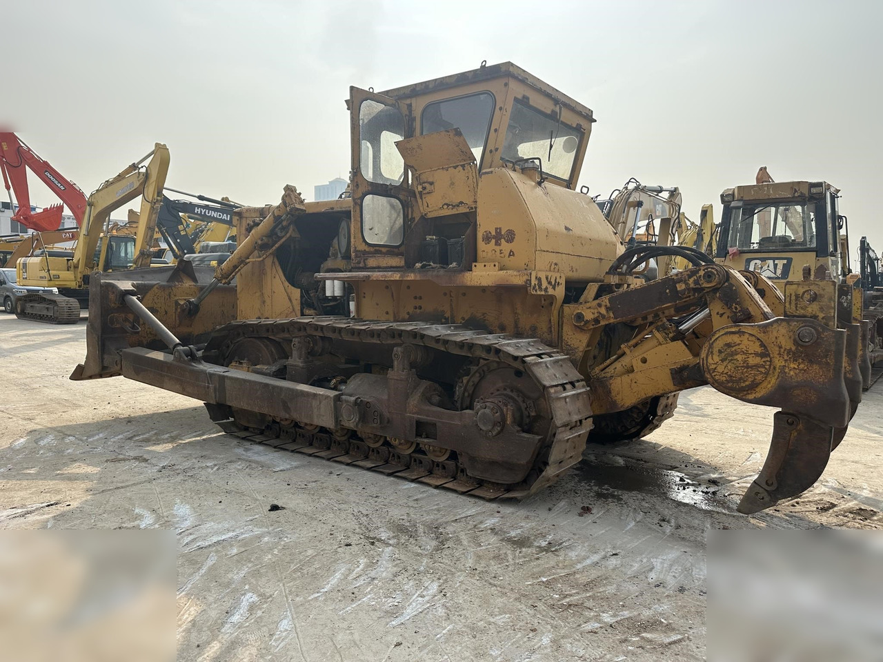 KOMATSU D85-18 - Buldožer: slika 1 KOMATSU D85-18 - Buldožer: slika 1