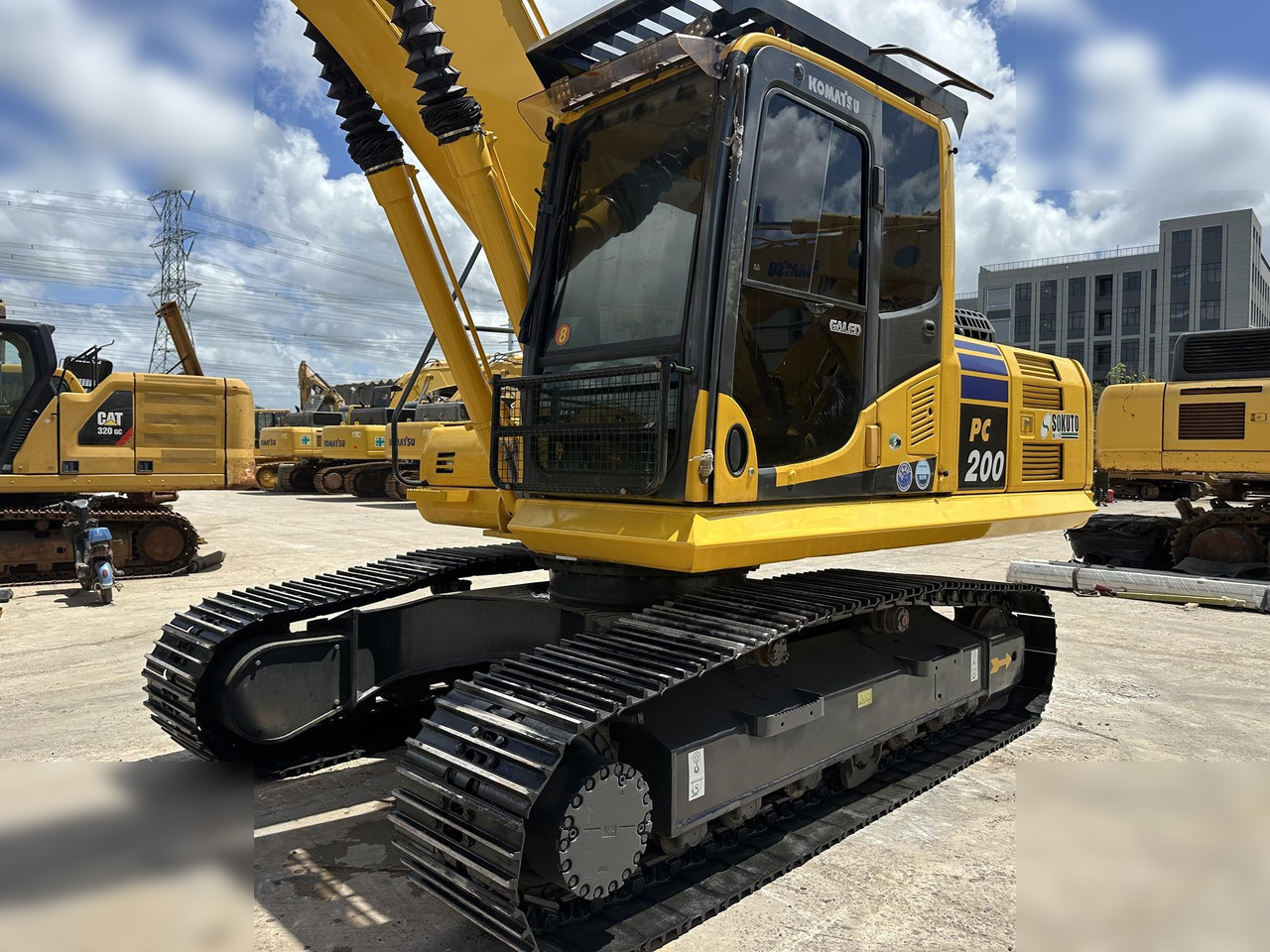 KOMATSU PC200-8 - Bager guseničar: slika 3 KOMATSU PC200-8 - Bager guseničar: slika 3