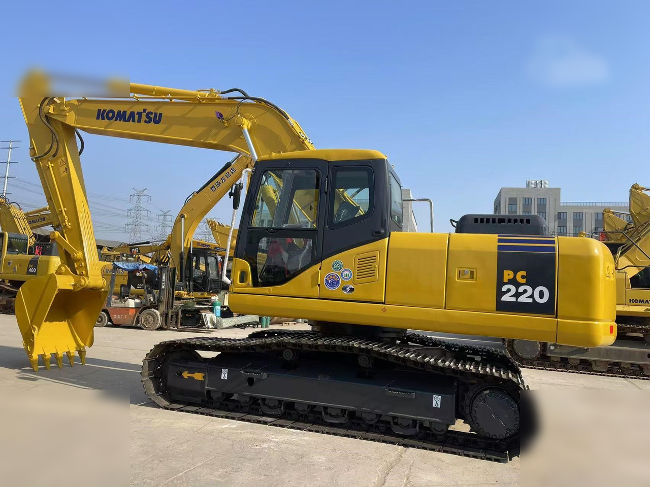 KOMATSU PC220-7 - Bager guseničar: slika 2 KOMATSU PC220-7 - Bager guseničar: slika 2