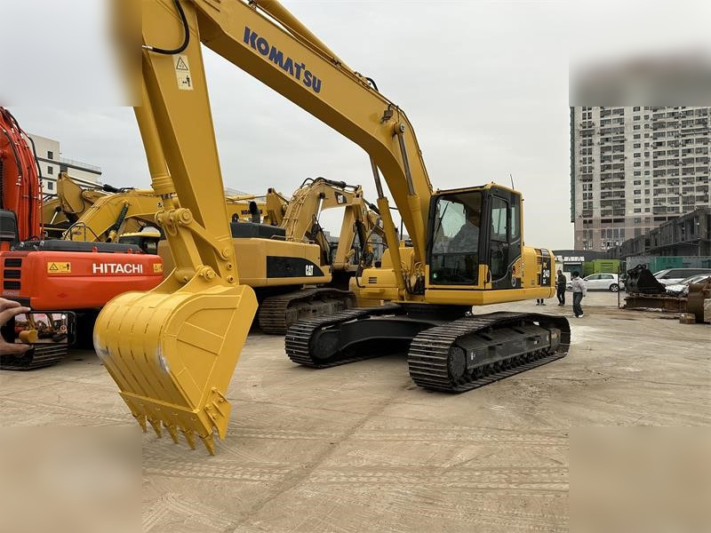 KOMATSU PC240 LC-8 - Bager guseničar: slika 2 KOMATSU PC240 LC-8 - Bager guseničar: slika 2