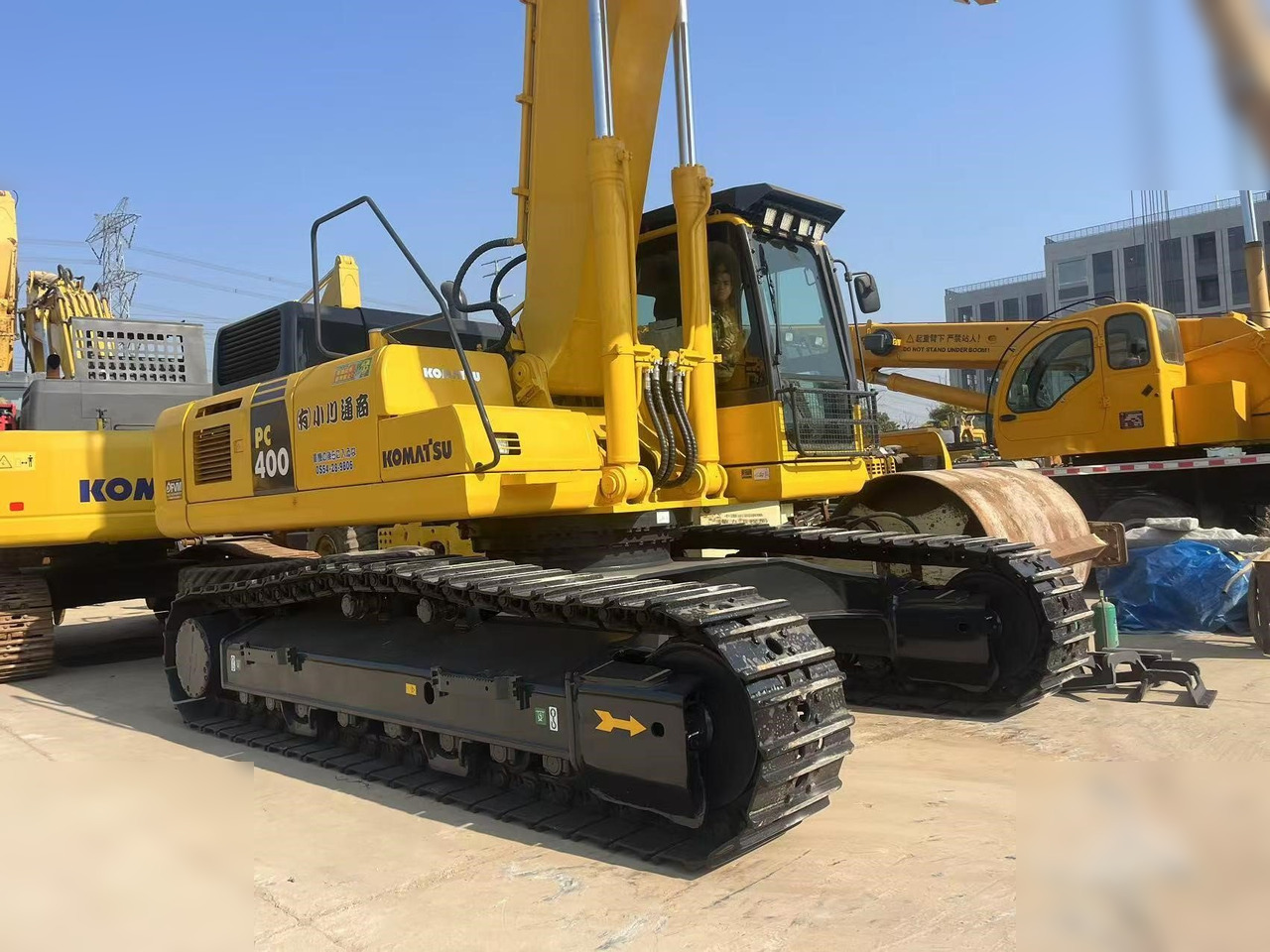 KOMATSU PC400-8R - Bager guseničar: slika 2 KOMATSU PC400-8R - Bager guseničar: slika 2