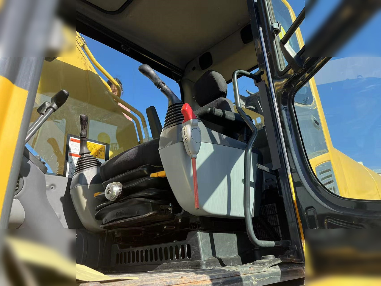 KOMATSU PC400-8R - Bager guseničar: slika 5 KOMATSU PC400-8R - Bager guseničar: slika 5