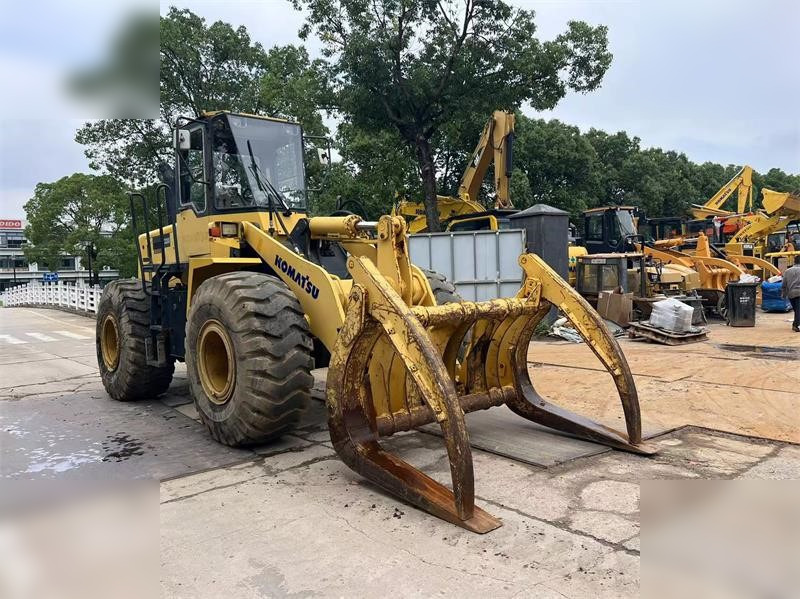 KOMATSU WA320-3 - Utovarivač točkaš: slika 1 KOMATSU WA320-3 - Utovarivač točkaš: slika 1