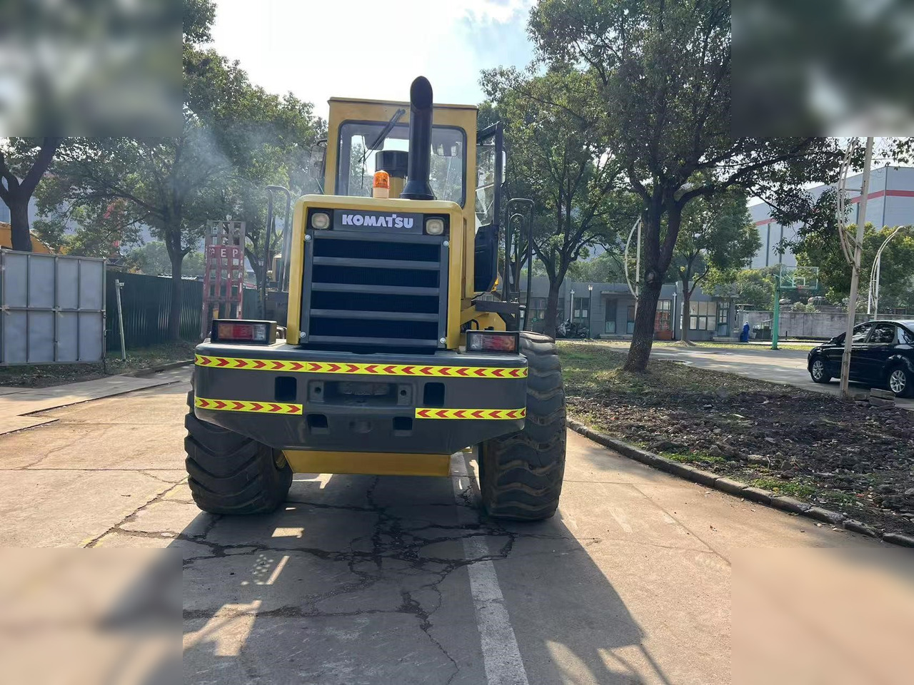 KOMATSU WA320-3 - Utovarivač točkaš: slika 5 KOMATSU WA320-3 - Utovarivač točkaš: slika 5