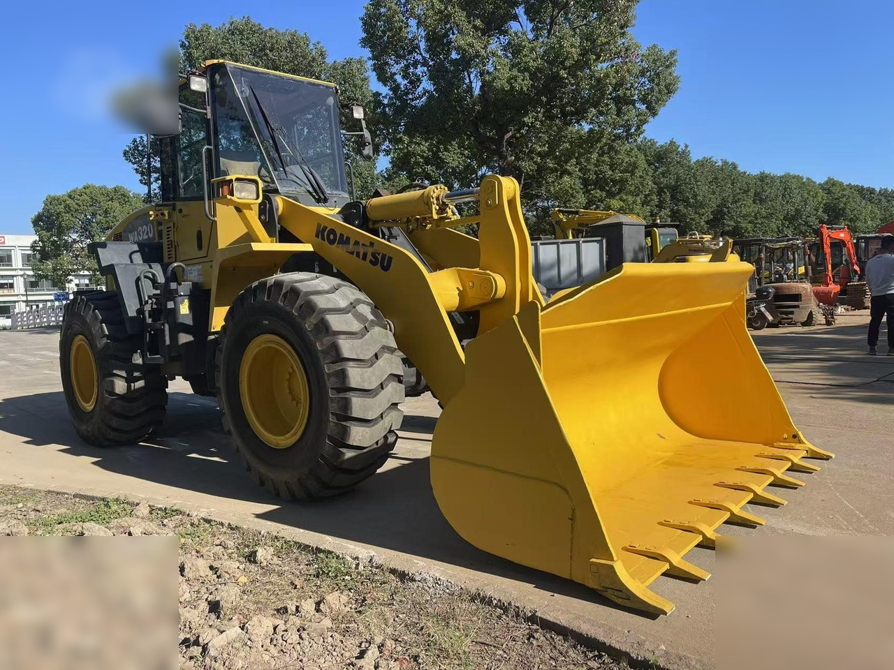 KOMATSU WA320-5 - Utovarivač točkaš: slika 2 KOMATSU WA320-5 - Utovarivač točkaš: slika 2