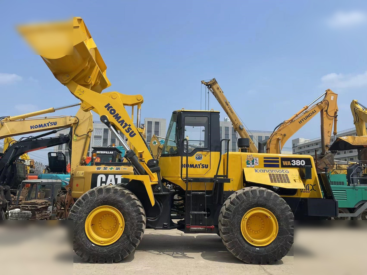 KOMATSU WA380-3 - Utovarivač točkaš: slika 1 KOMATSU WA380-3 - Utovarivač točkaš: slika 1