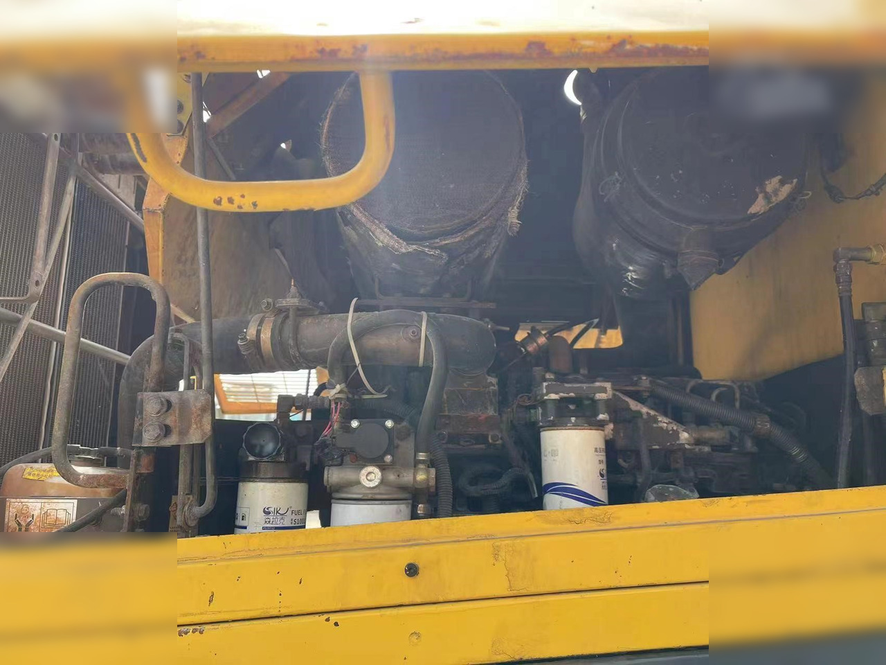 KOMATSU WA380Z-6 - Utovarivač točkaš: slika 5 KOMATSU WA380Z-6 - Utovarivač točkaš: slika 5