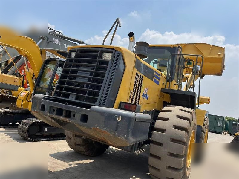 KOMATSU WA470-6 - Utovarivač točkaš: slika 5 KOMATSU WA470-6 - Utovarivač točkaš: slika 5