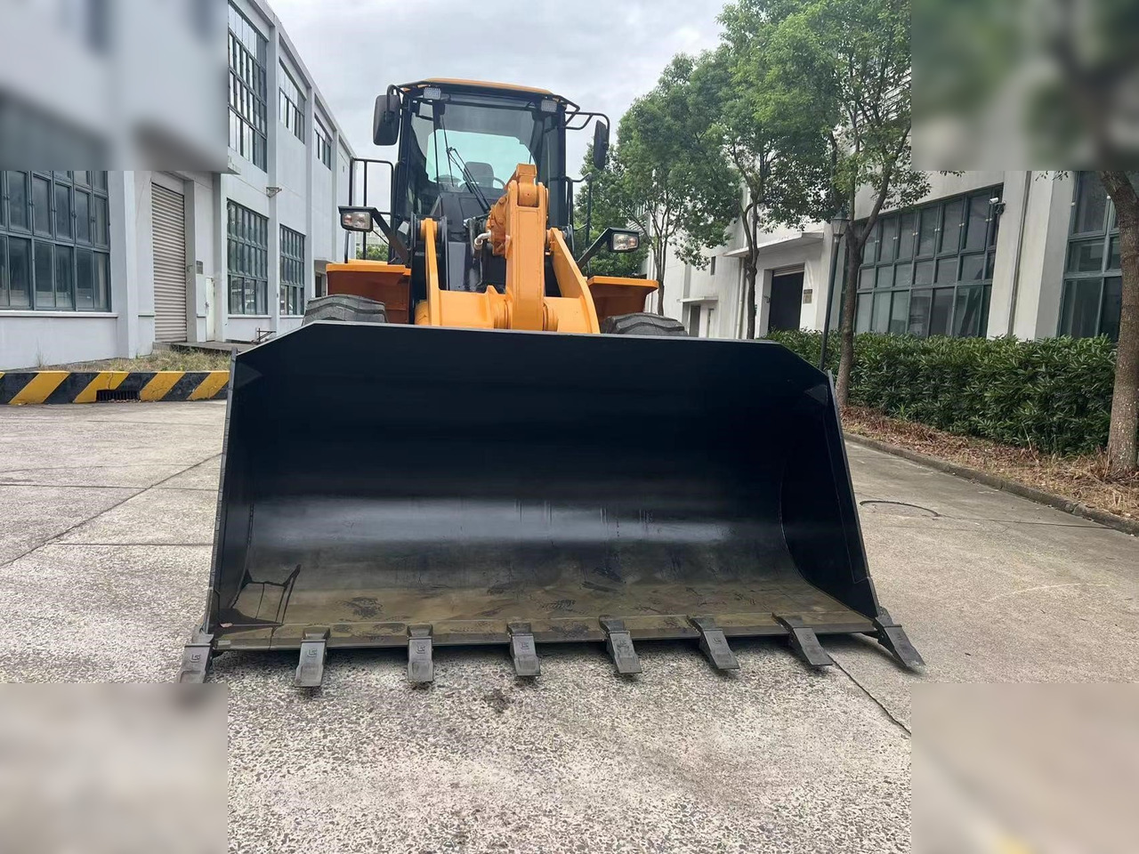 LIUGONG 856H - Utovarivač točkaš: slika 3 LIUGONG 856H - Utovarivač točkaš: slika 3