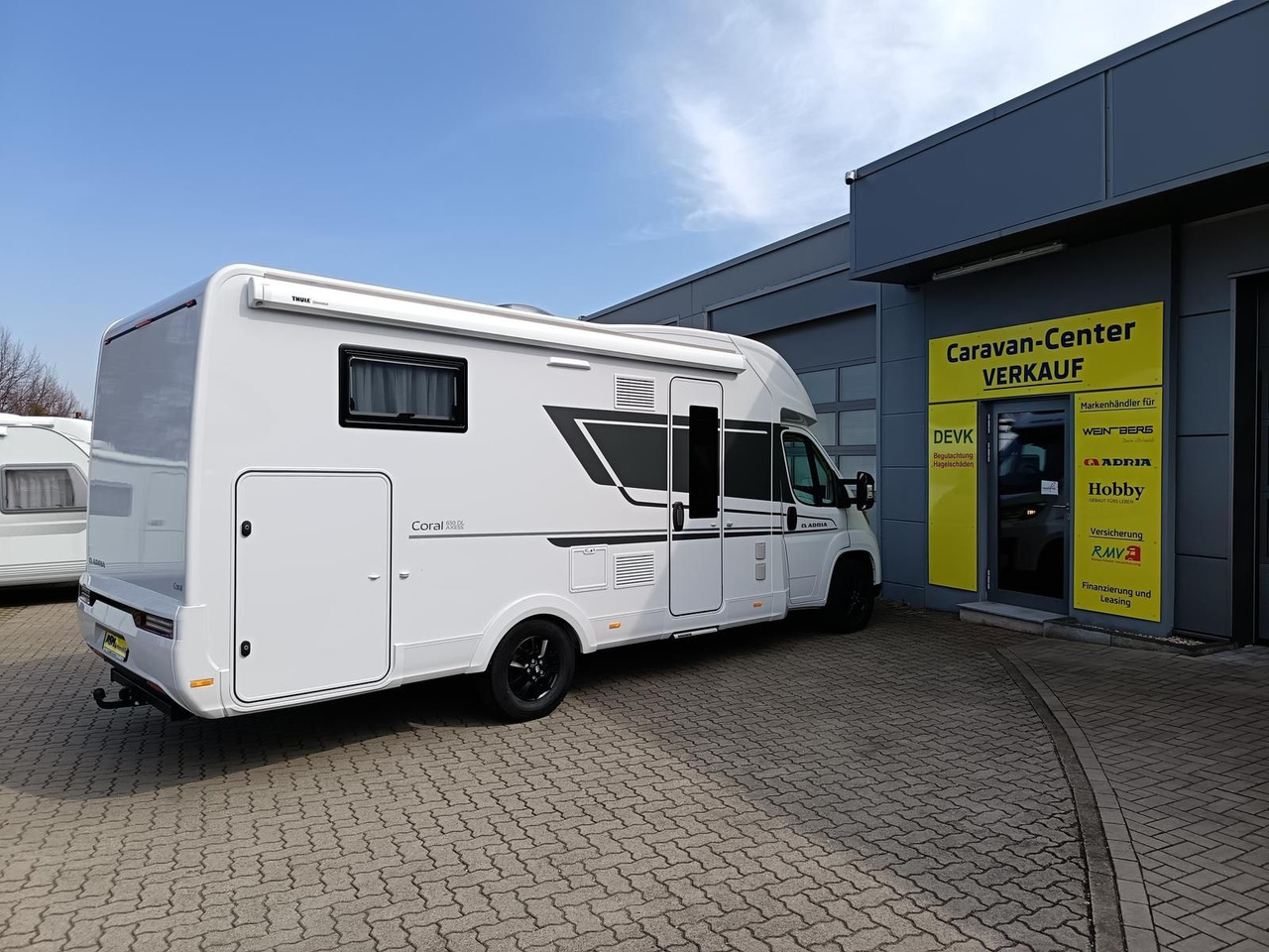 Adria Coral ALL-IN 650 DL*LUFTFEDERUNG HA*SOLAR*SOFORT - Poluintegrisani kamper: slika 4 Adria Coral ALL-IN 650 DL*LUFTFEDERUNG HA*SOLAR*SOFORT - Poluintegrisani kamper: slika 4