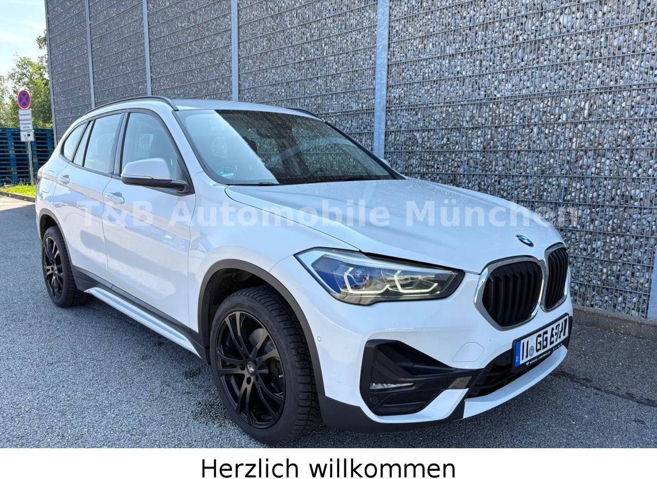 BMW X1 xDrive 18 d*Sport Line*LED*Navi*Teil-Leder* - SUVSUV: slika 5 BMW X1 xDrive 18 d*Sport Line*LED*Navi*Teil-Leder* - SUVSUV: slika 5