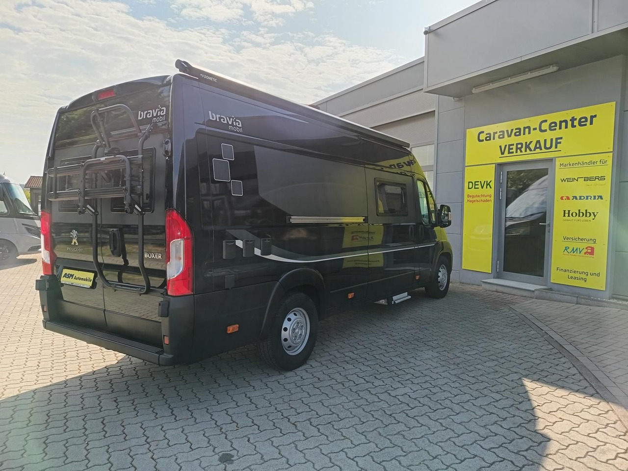 Bravia Swan 640*MARKISE*TV*SAT*FAHRRADTRÄGER*NAVI*SOLAR - Kamp kombi: slika 5 Bravia Swan 640*MARKISE*TV*SAT*FAHRRADTRÄGER*NAVI*SOLAR - Kamp kombi: slika 5