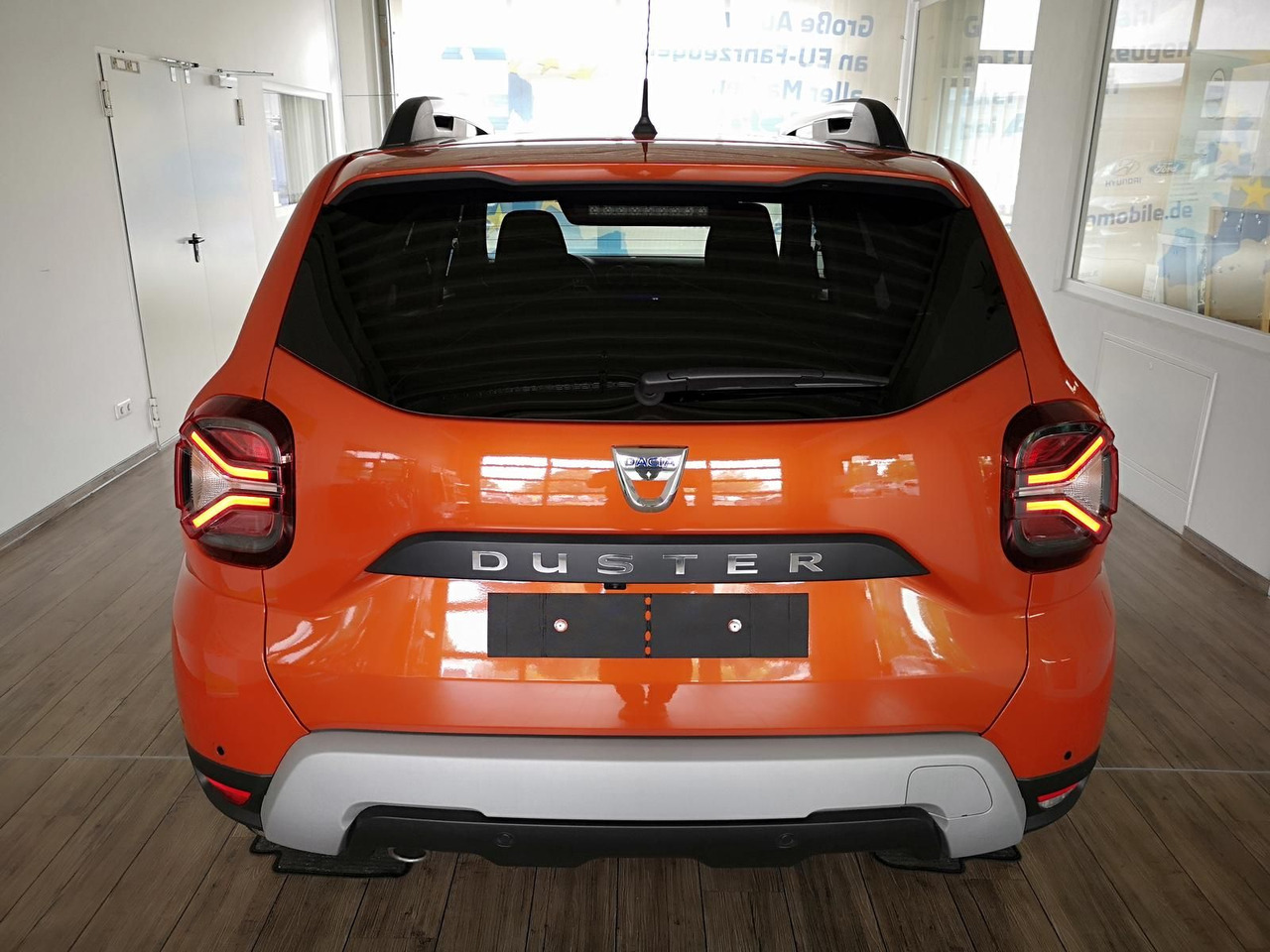 Dacia Duster Prestige Tce 130*KLIMA*SHZ*R-KAM*DAB*NAVI - SUVSUV: slika 5 Dacia Duster Prestige Tce 130*KLIMA*SHZ*R-KAM*DAB*NAVI - SUVSUV: slika 5
