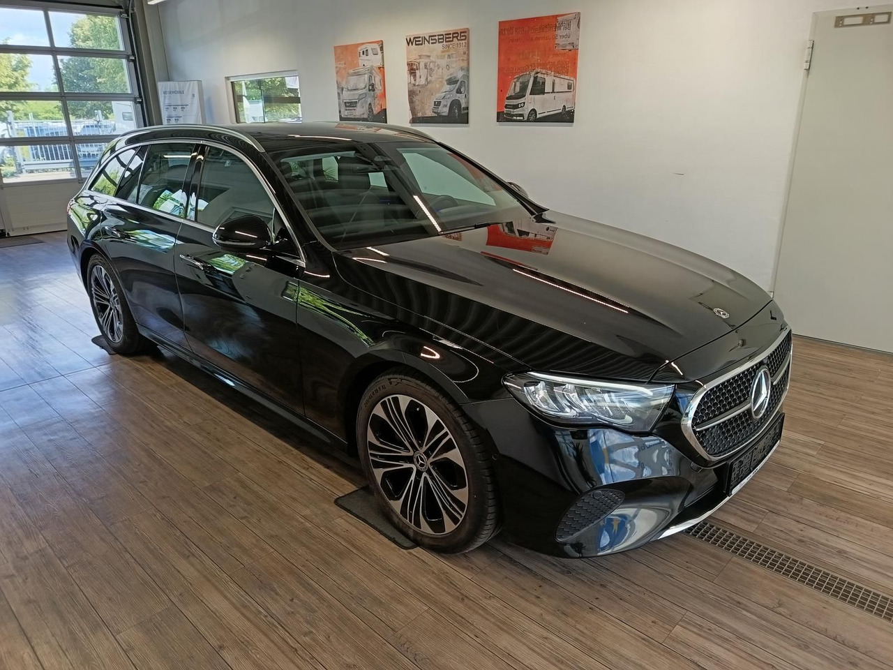 Mercedes-Benz E 200 Avantgarde Advanced*PSD*LED*NAVI*ACC* - Automobil: slika 3 Mercedes-Benz E 200 Avantgarde Advanced*PSD*LED*NAVI*ACC* - Automobil: slika 3