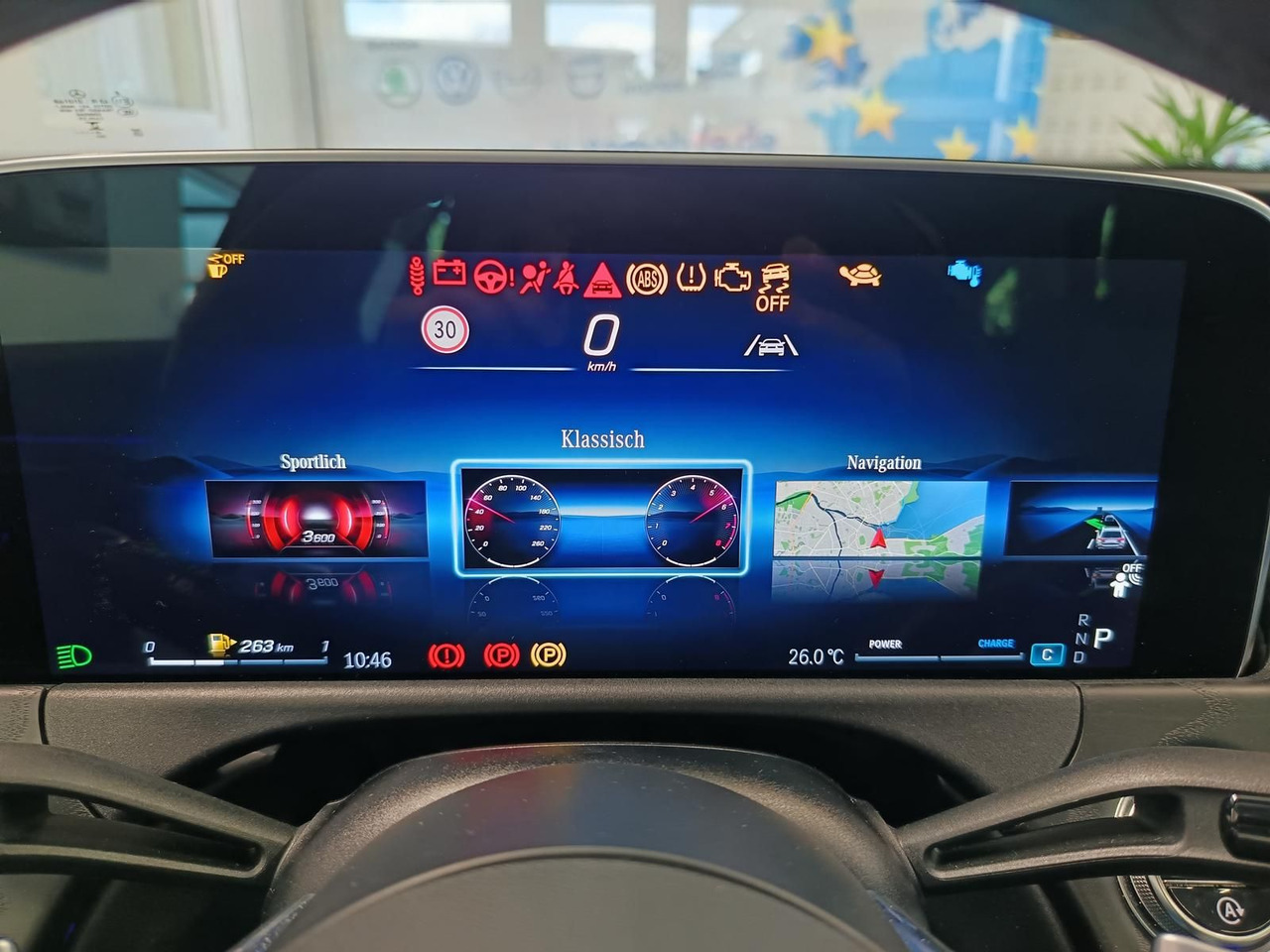 Karavan Mercedes-Benz E 200 Avantgarde Advanced*PSD*LED*NAVI*ACC*: slika 10