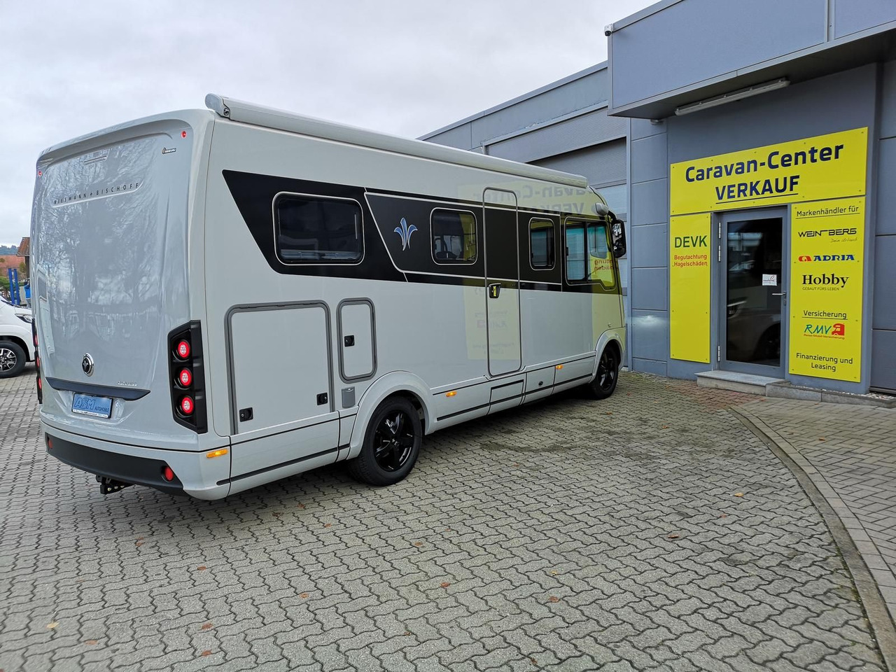 Niesmann + Bischoff iSmove 6.9 E 132 kW+AHK+SOLAR+ALDE+KLIMA+NAVI - Integrisani kamper: slika 4 Niesmann + Bischoff iSmove 6.9 E 132 kW+AHK+SOLAR+ALDE+KLIMA+NAVI - Integrisani kamper: slika 4