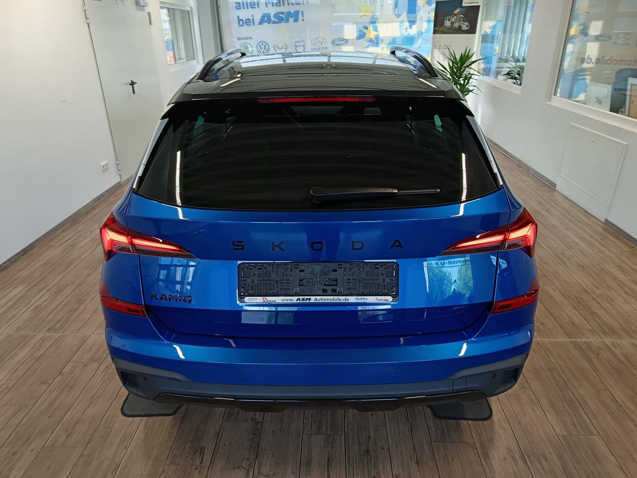 Skoda Kamiq Monte Carlo 1,5 TSI DSG*PANO*AHK*5J.GARANT - SUVSUV: slika 5 Skoda Kamiq Monte Carlo 1,5 TSI DSG*PANO*AHK*5J.GARANT - SUVSUV: slika 5