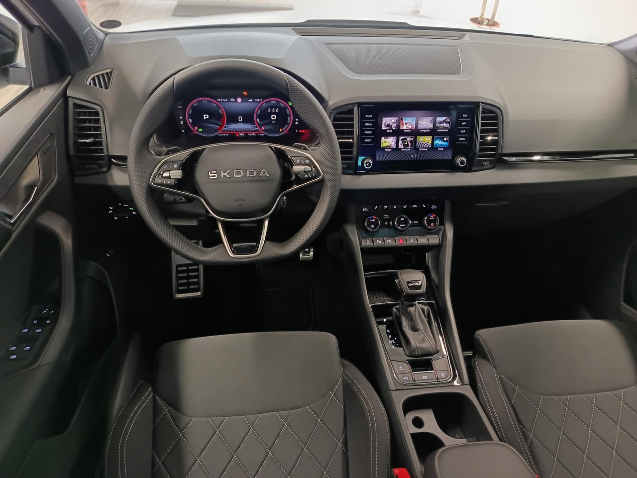 SUVSUV Skoda Karoq Sportline 1,5 TSI DSG*AHK*PSD*STD.HZG*NAVI: slika 7