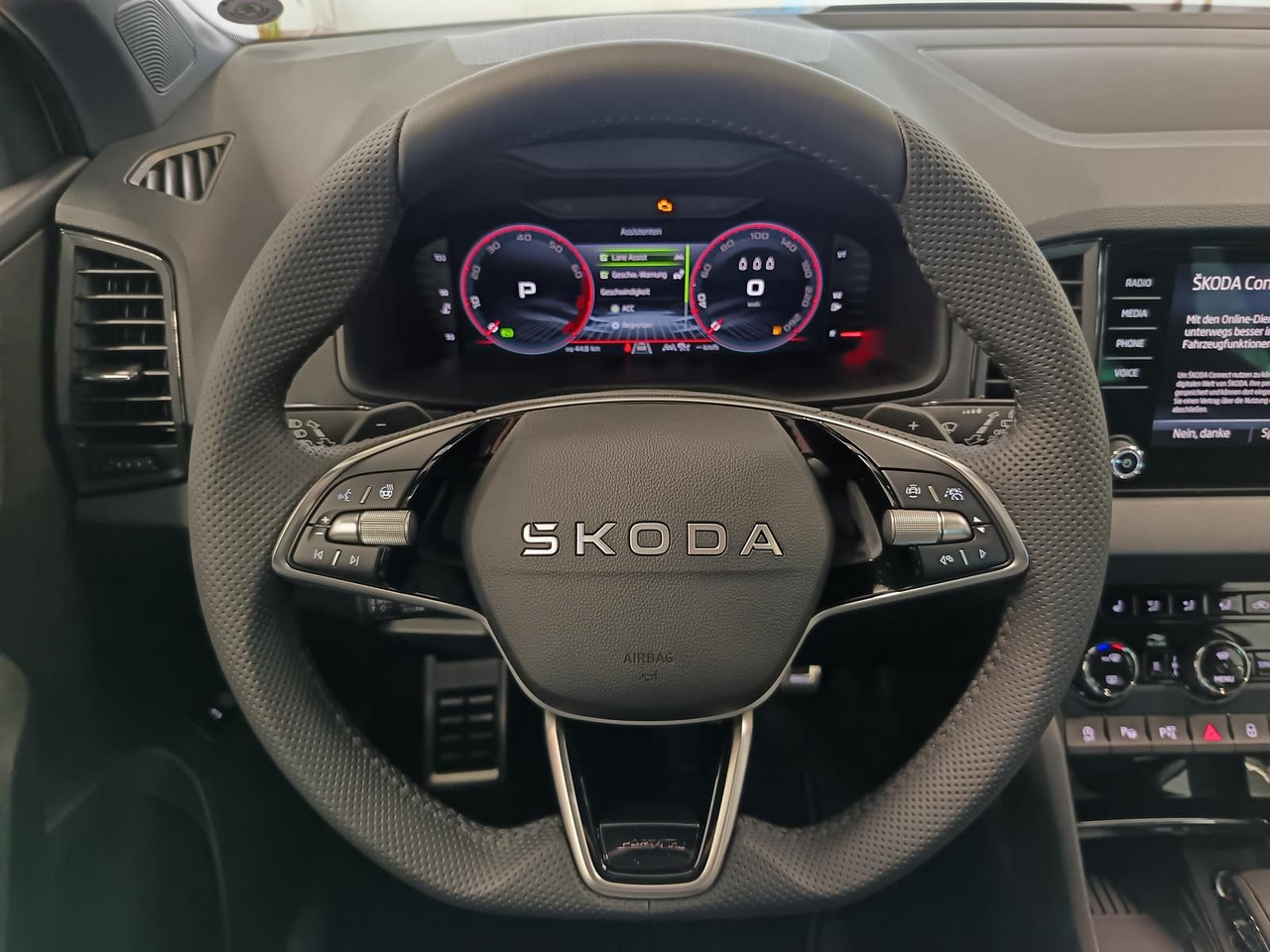 SUVSUV Skoda Karoq Sportline 1,5 TSI DSG*AHK*PSD*STD.HZG*NAVI: slika 8