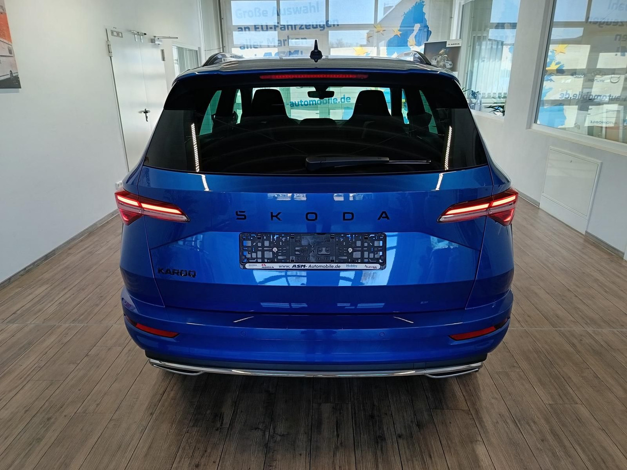 Skoda Karoq Sportline 1,5TSI DSG*AHK*360°*5J.GARANTIE* - SUVSUV: slika 5 Skoda Karoq Sportline 1,5TSI DSG*AHK*360°*5J.GARANTIE* - SUVSUV: slika 5