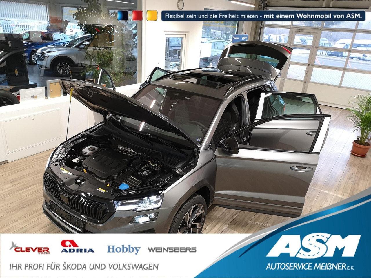 Skoda Karoq Sportline 2,0TDI DSG 4x4*PSD*AHK*360°*NAVI - SUVSUV: slika 1 Skoda Karoq Sportline 2,0TDI DSG 4x4*PSD*AHK*360°*NAVI - SUVSUV: slika 1