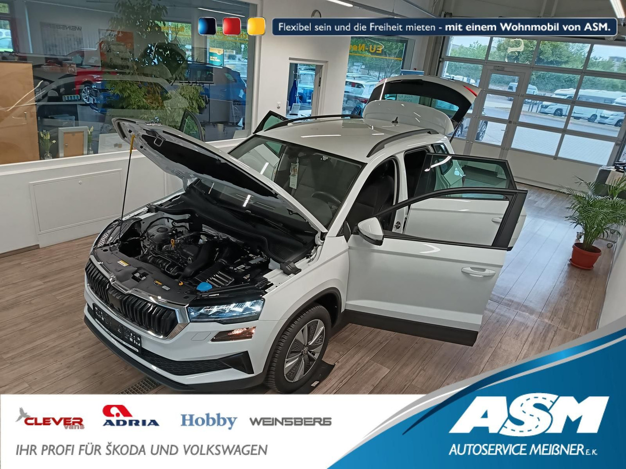Skoda Karoq Style 1,5TSI DSG*AHK-VORBER*NAVI*LED*R-KAM - SUVSUV: slika 1 Skoda Karoq Style 1,5TSI DSG*AHK-VORBER*NAVI*LED*R-KAM - SUVSUV: slika 1