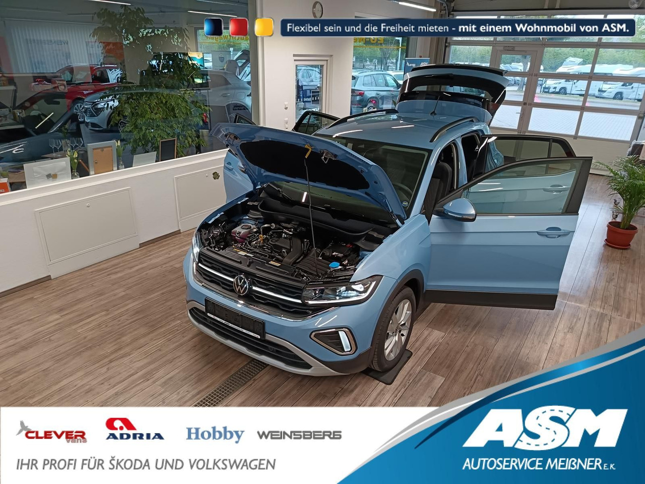 Volkswagen T-Cross Life 1.5 TSI DSG*AHK*MATRIX LED*ACC*SHZ* - SUVSUV: slika 1 Volkswagen T-Cross Life 1.5 TSI DSG*AHK*MATRIX LED*ACC*SHZ* - SUVSUV: slika 1