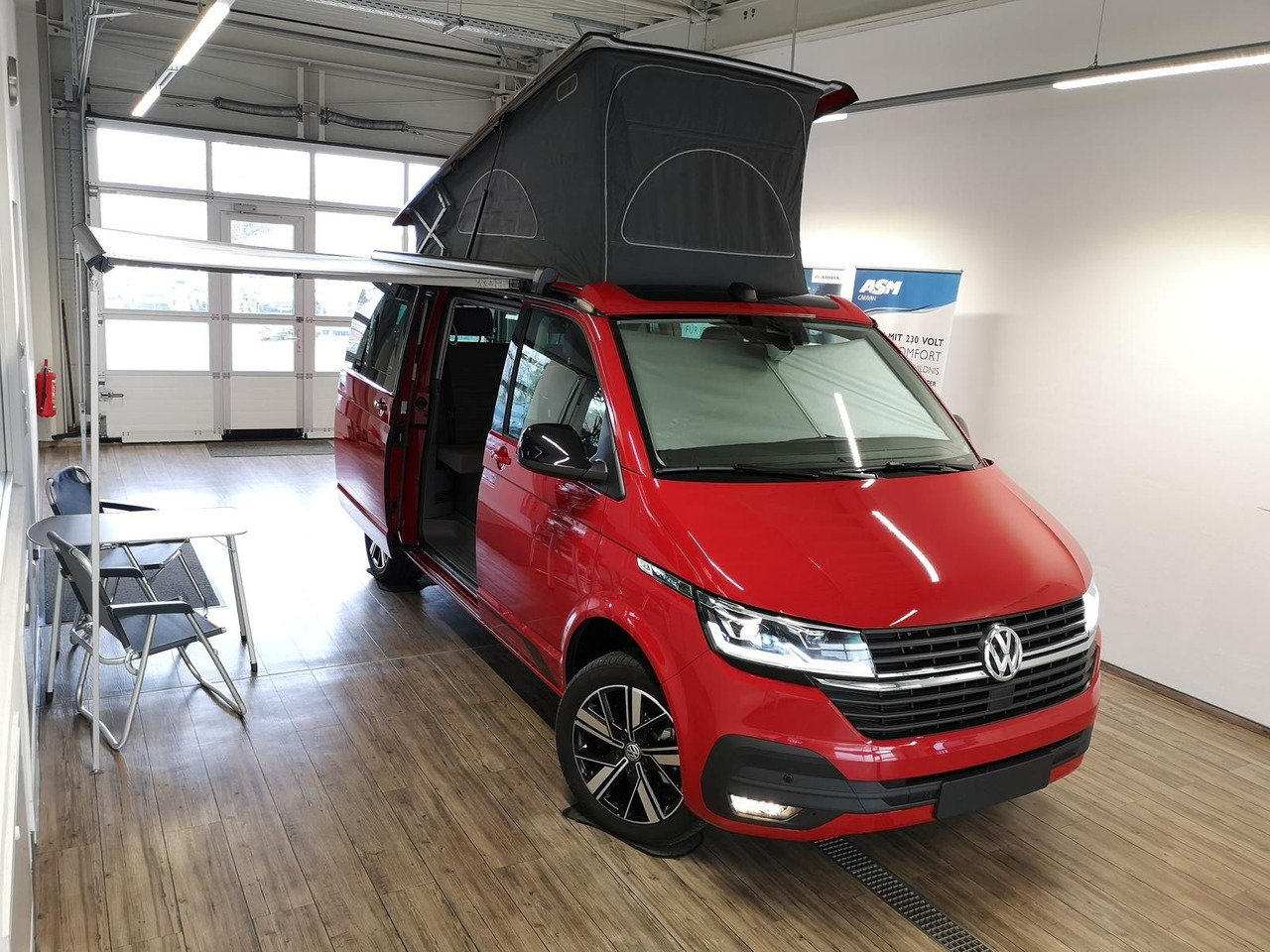 Volkswagen T6.1 California Coast DSG*SONDERZINSAKTION 3,99% - Kamp kombi: slika 2 Volkswagen T6.1 California Coast DSG*SONDERZINSAKTION 3,99% - Kamp kombi: slika 2