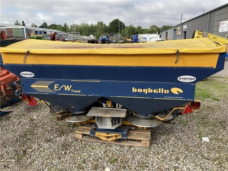 Bogballe EXW Trend m/vejeceller elektrisk kantspredning - Rasipač prirodnog đubirva: slika 1 Bogballe EXW Trend m/vejeceller elektrisk kantspredning - Rasipač prirodnog đubirva: slika 1