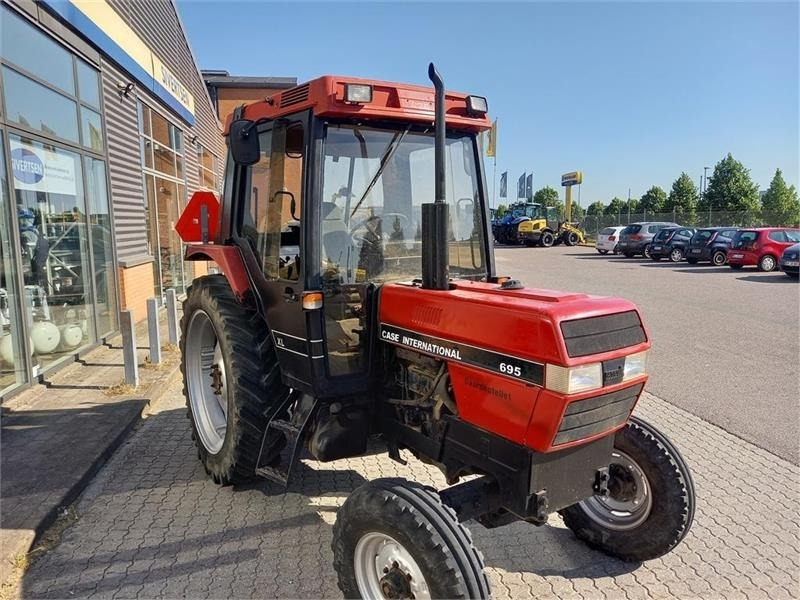 Case IH 695 XL - Traktor: slika 3 Case IH 695 XL - Traktor: slika 3