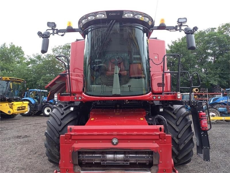 Case IH Axial Flow 9240 - Kombinovani kombajn: slika 3 Case IH Axial Flow 9240 - Kombinovani kombajn: slika 3