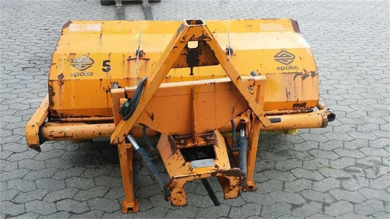 Epoke FS 3 17 - Metle: slika 2 Epoke FS 3 17 - Metle: slika 2