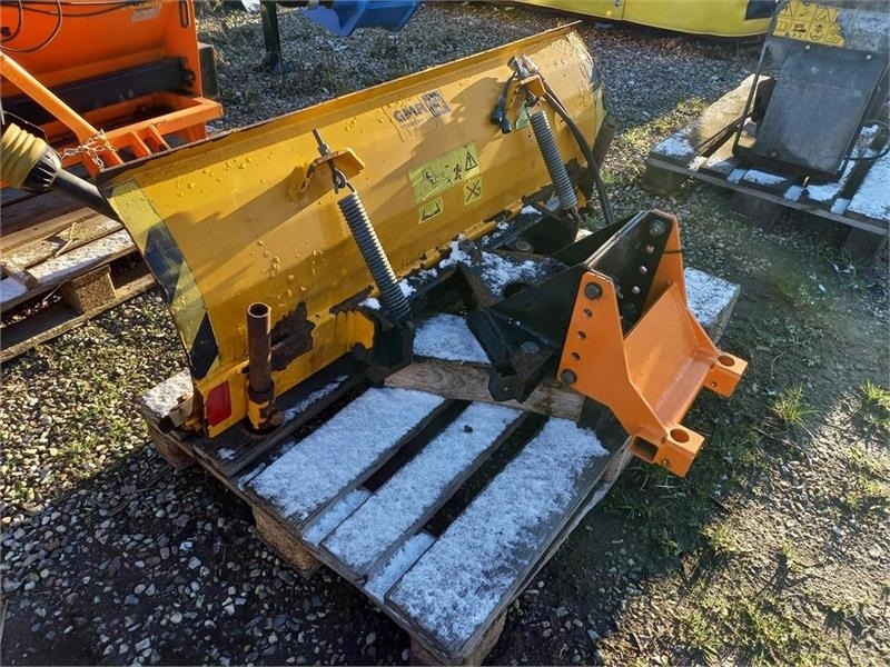 GMR FS1300L Med Stiga Titan ophæng - Raonik za sneg za Poljoprivredna mašina: slika 5 GMR FS1300L Med Stiga Titan ophæng - Raonik za sneg za Poljoprivredna mašina: slika 5