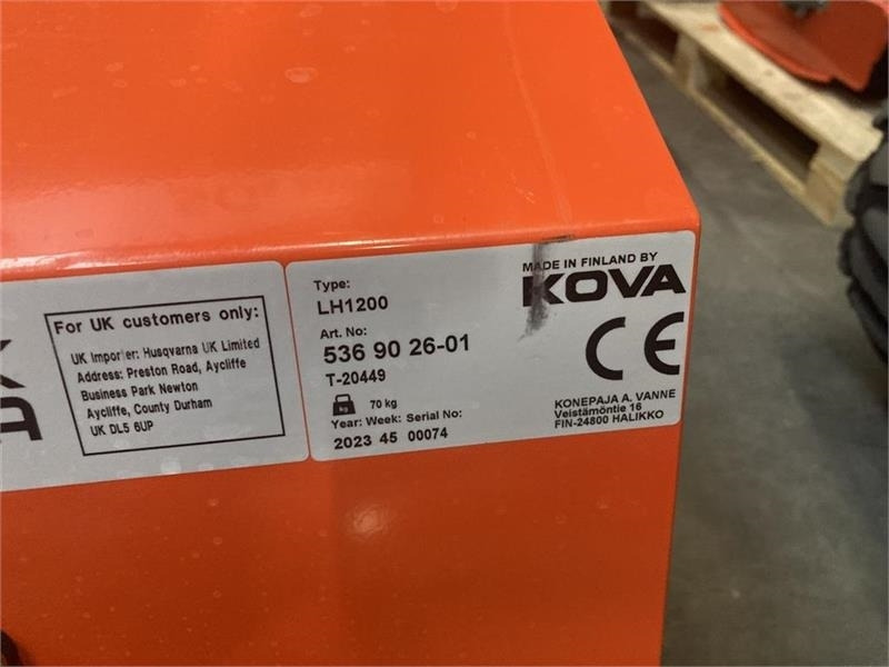 Husqvarna P524X Efi 120 cm fejemaskine - Metle: slika 4 Husqvarna P524X Efi 120 cm fejemaskine - Metle: slika 4