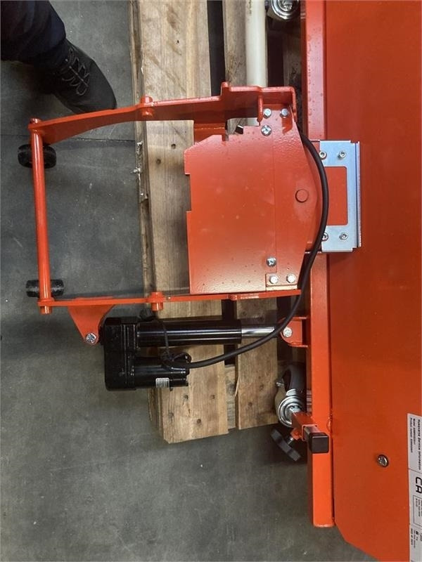 Husqvarna P524X Efi 120 cm fejemaskine - Metle: slika 3 Husqvarna P524X Efi 120 cm fejemaskine - Metle: slika 3